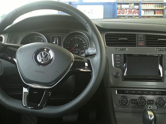 VW Golf VII 2.0 TDI DSG