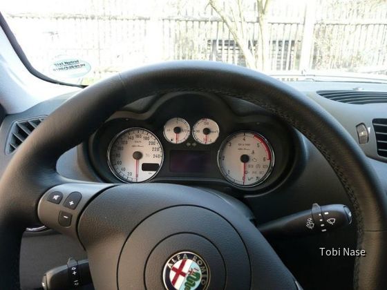Alfa Romeo GT 1.9 JTD von Sixt