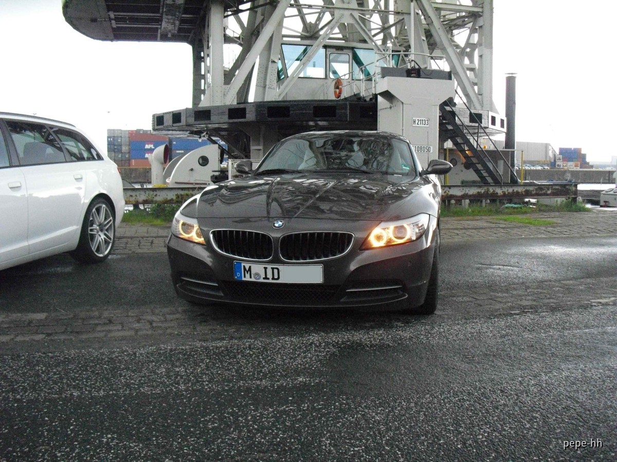BMW Z4 3.0 i Sixt Hamburg Reeperbahn