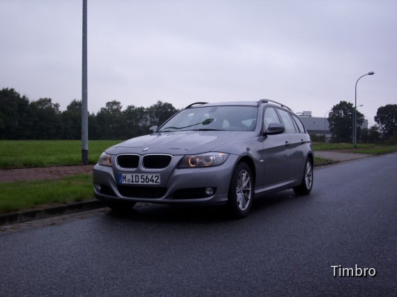 BMW 320d Touring - Sixt Bremen-Habenhausen