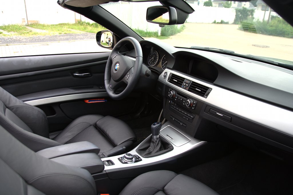 BMW 318i Cabrio von Sixt