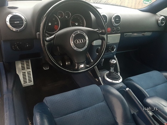 Audi TT 1.8T quattro Denimblau