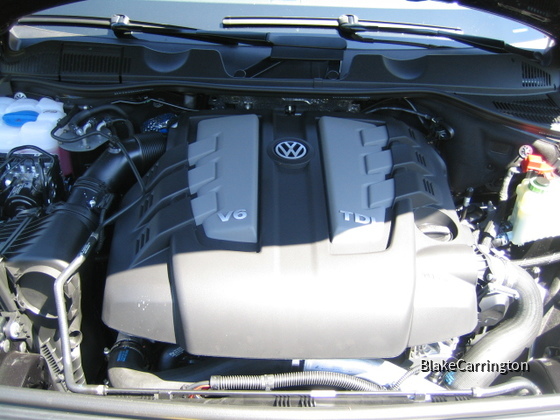 VW Touareg 3,0 TDI V6 Bluemotion (180 kw / 245 PS) - ab 01.08.13 neu in unserer Euromobil-Flotte in Moers!