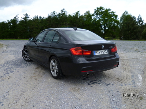 BMW 318d Limousine | Sixt Detmold