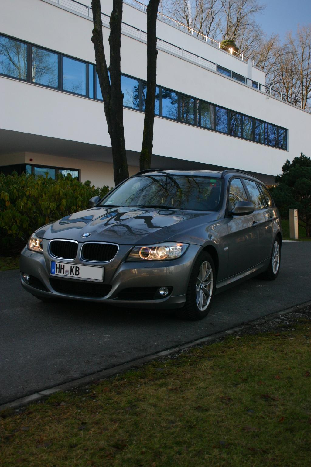 BMW 320i Touring | Europcar