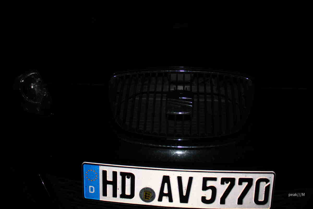 Kennzeichen "HD:AVxxx" von Avis, Würzburg 13.11.