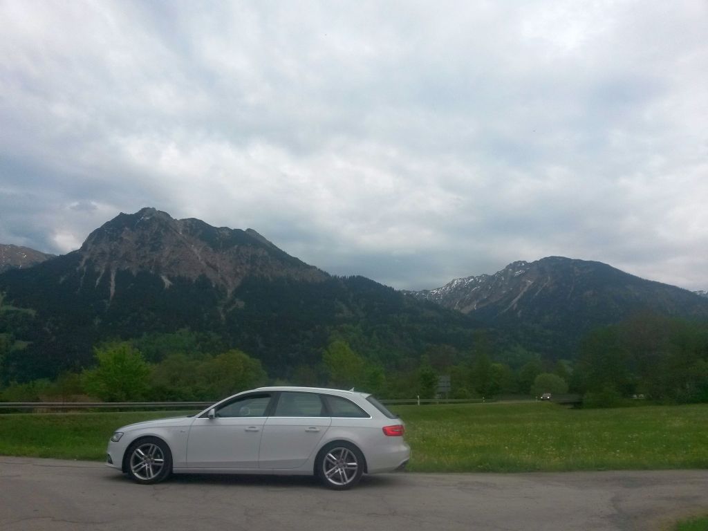 Audi A4 Avant 2.0 TDI S-Line