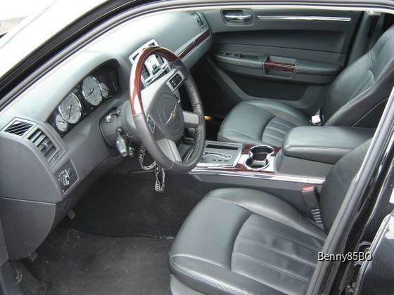 Chrysler 300 C 3,0L CDI Touring (Europcar)