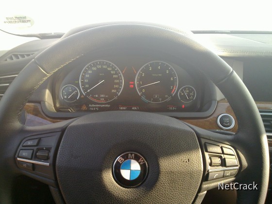 BMW Active Hybrid 7 von Sixt