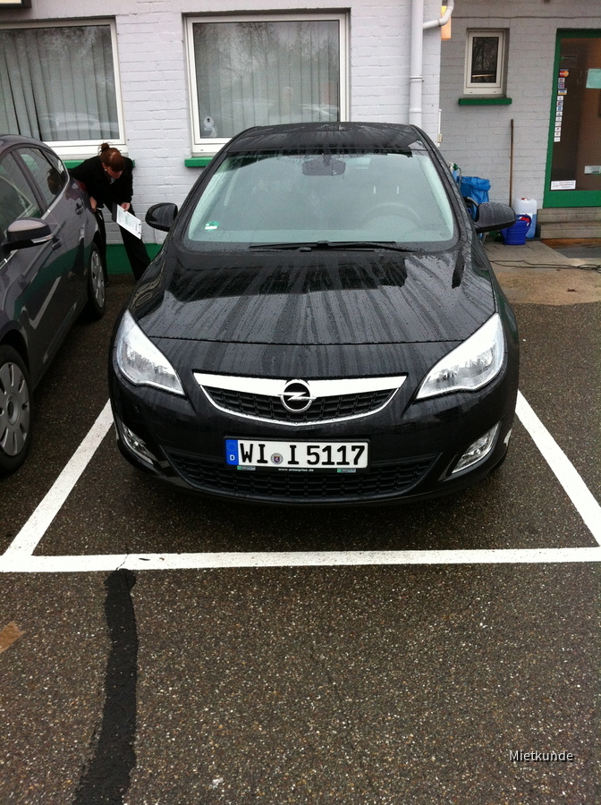 Opel Astra Enterprise Dezember 2011