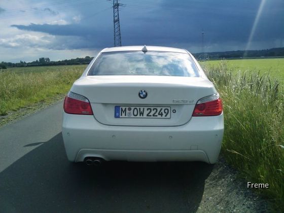 Weißer BMW 525d Sport-Edition