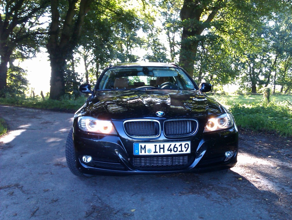 BMW 318d Touring - Sixt Bremen-Nord / Aumund