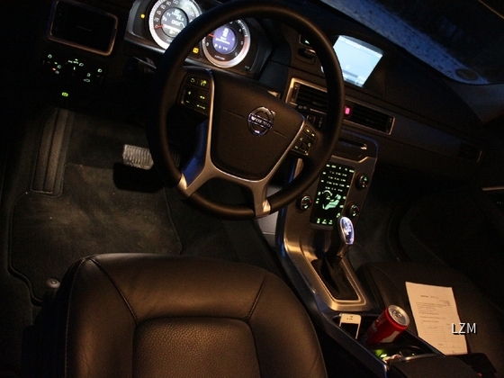 Cockpit2