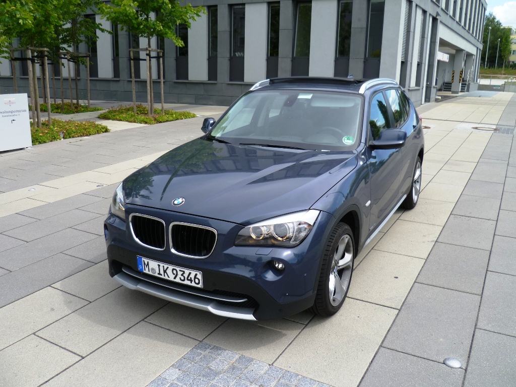 BMW X1 18i sDrive | Sixt Wiesbaden