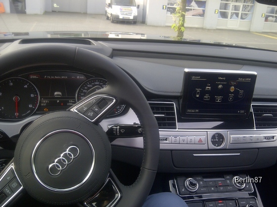 Audi A8 L 4