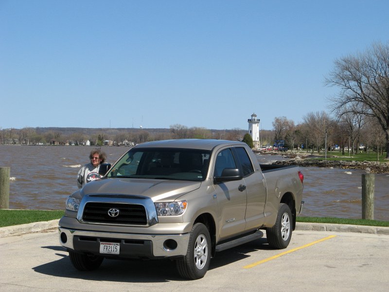 2009 Toyota Truck V8 in Wisconsin