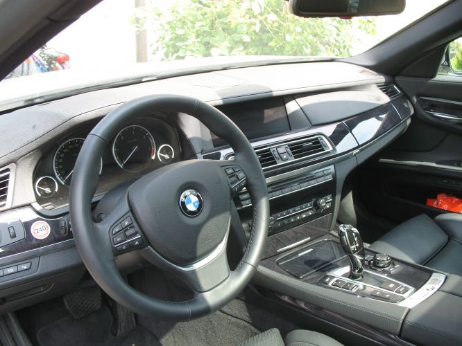 BMW 730d - Sixt