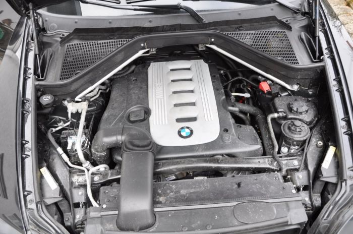 BMW X5 - Motor