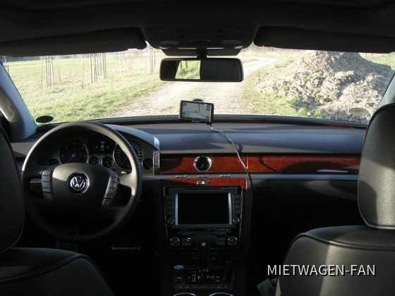 VW Phaeton | Europcar