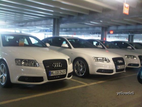 DUS Airport Sixt Audi A6 WEISS