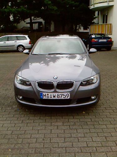 BMW 325D  Coupe  Sixt