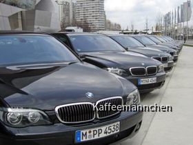 Vor der BMW Welt in München....