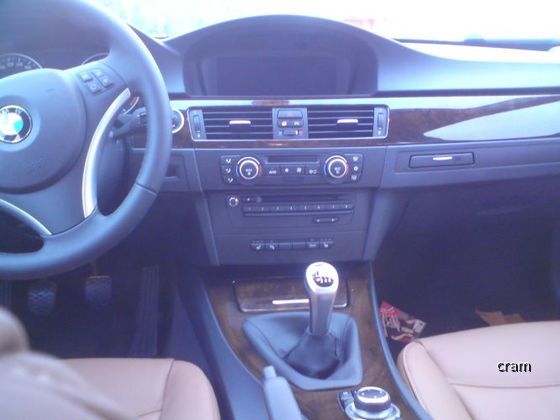BMW 318d Limousine | Sixt 281209-040110