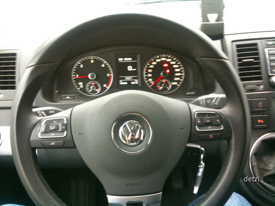 VW Multivan 2,0 TDI