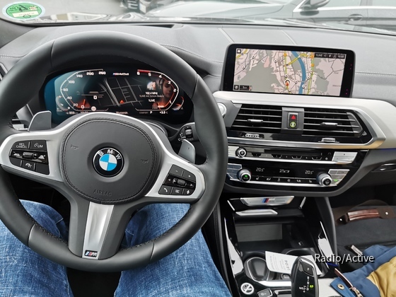 BMW X4 M40d | Sixt Bonn-Bad Godesberg