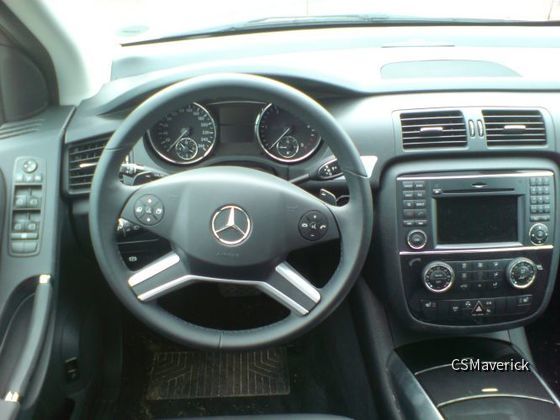 Mercedes Benz R320L CDI 4Matic von Sixt (in SCO)