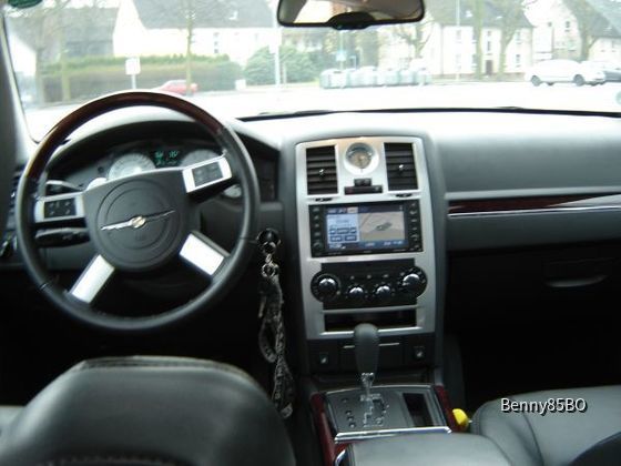 Chrysler 300 C 3,0L CDI Touring (Europcar)