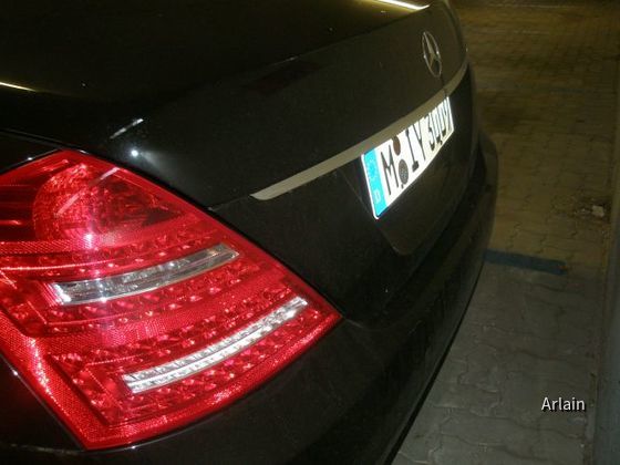 MB S350 FL bei Sixt (Incl. Dual-View-Monitor)